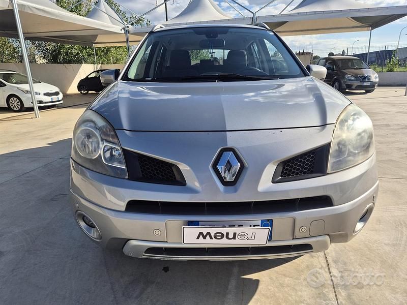 Usata Renault Koleos Dynamique 150 CV (110 kW) 2009 Grigio SUV