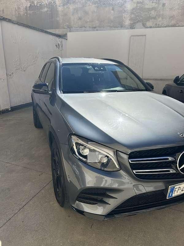 Käytetty Mercedes GLC250 204 HP (150 kW) 2018 Katumaasturi