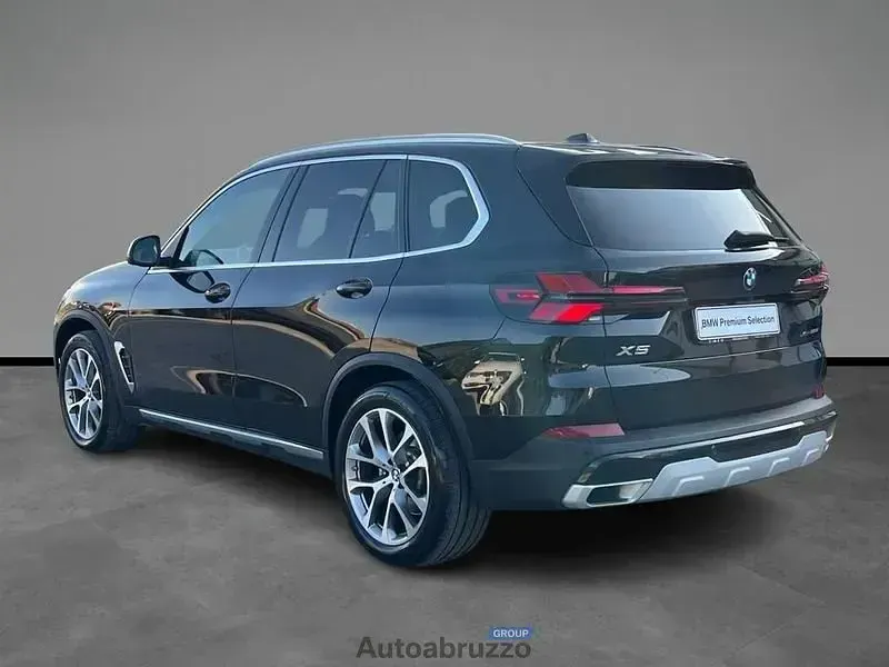 Usata BMW X5 Comfort Edition 298 CV (219 kW) 2024 Nero SUV