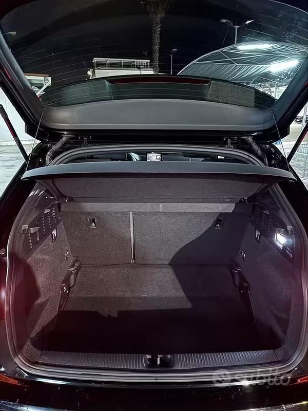 Usata Audi Q2 Business 116 CV (85 kW) 2020 Nero SUV