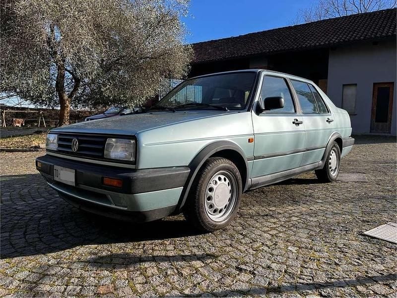 Usata VW Jetta 54 CV (39 kW) 1989 Blu/azzurro Berlina