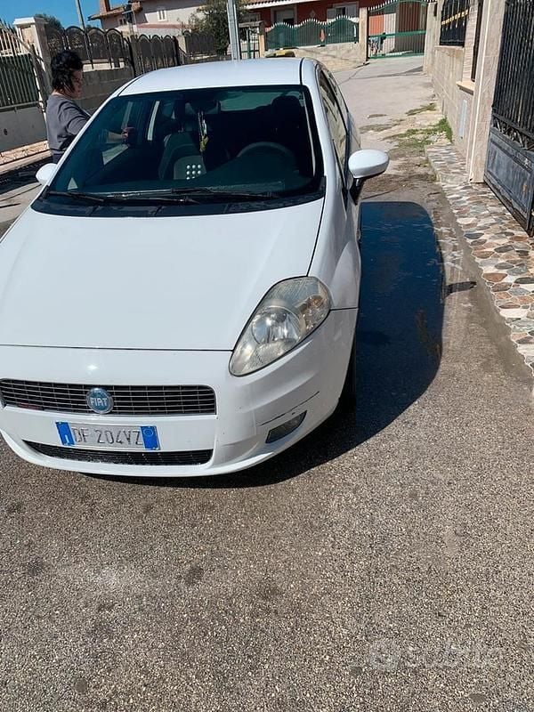 Usata Fiat Punto Sport 130 CV (95 kW) 2006 Bianco Utilitaria