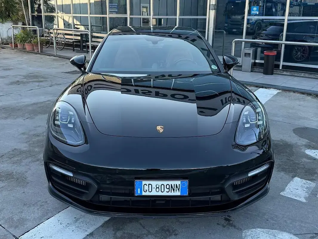 Usata Porsche Panamera 4 Sport Turismo 330 CV (242 kW) 2021 Nero Utilitaria