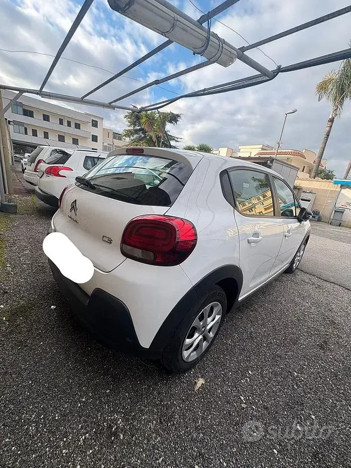 Usata Citroën C3 Shine 102 CV (75 kW) 2021 Bianco Utilitaria