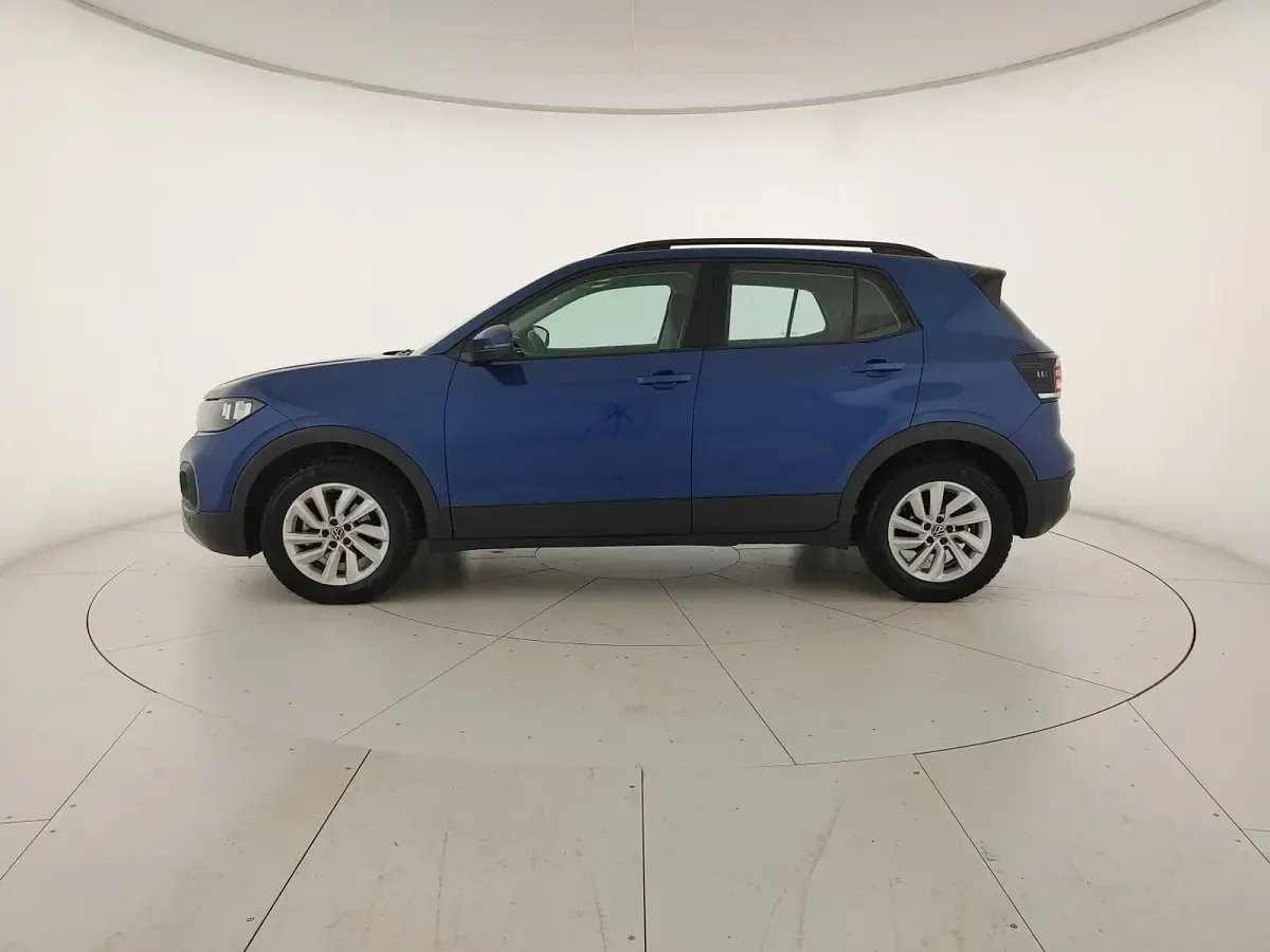 Usado VW T-Cross Style 110 HP (80 kW) 2023 Azul SUV