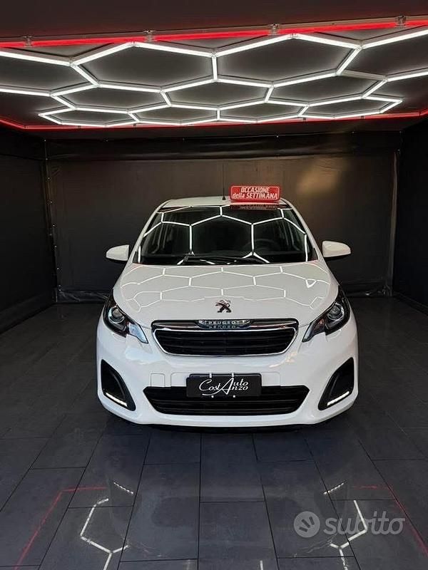 Usata Peugeot 108 Allure 72 CV (52 kW) 2020 Bianco Berlina