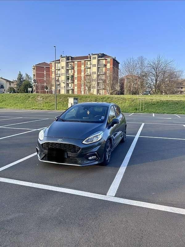 Usata Ford Fiesta ST-Line 120 CV (88 kW) 2017 Berlina