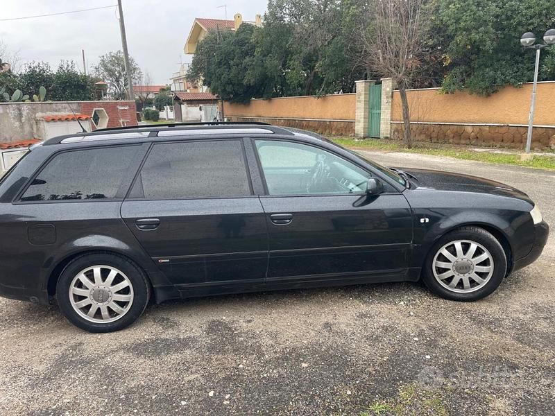 Usata Audi A6 S-Line 220 CV (161 kW) 2002 Nero Station wagon