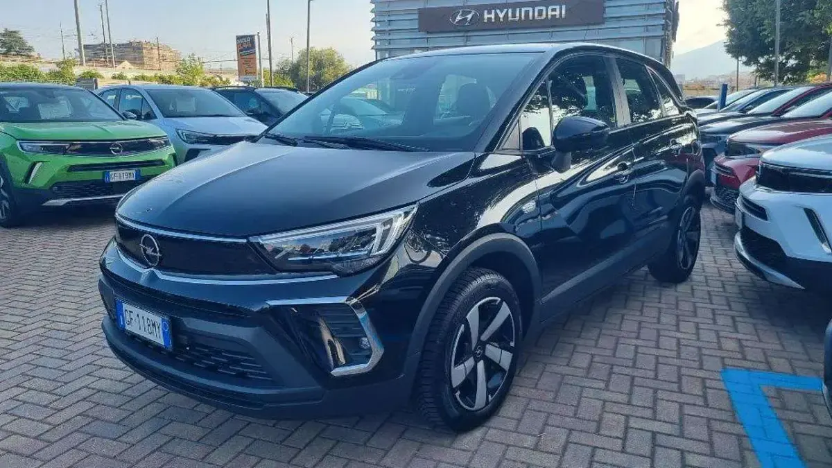 Usata Opel Crossland Edition 110 CV (80 kW) 2021 Nero SUV