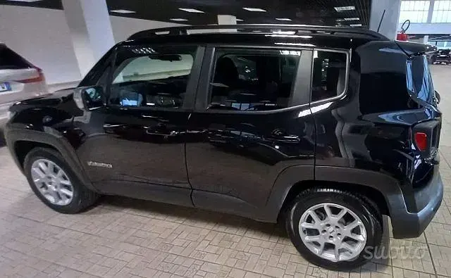 Usata Jeep Renegade Limited 131 CV (96 kW) 2021 Nero SUV
