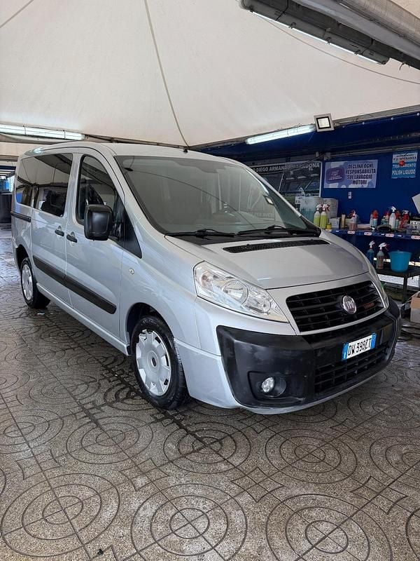 Usata Fiat Scudo 135 CV (99 kW) 2009 Grigio