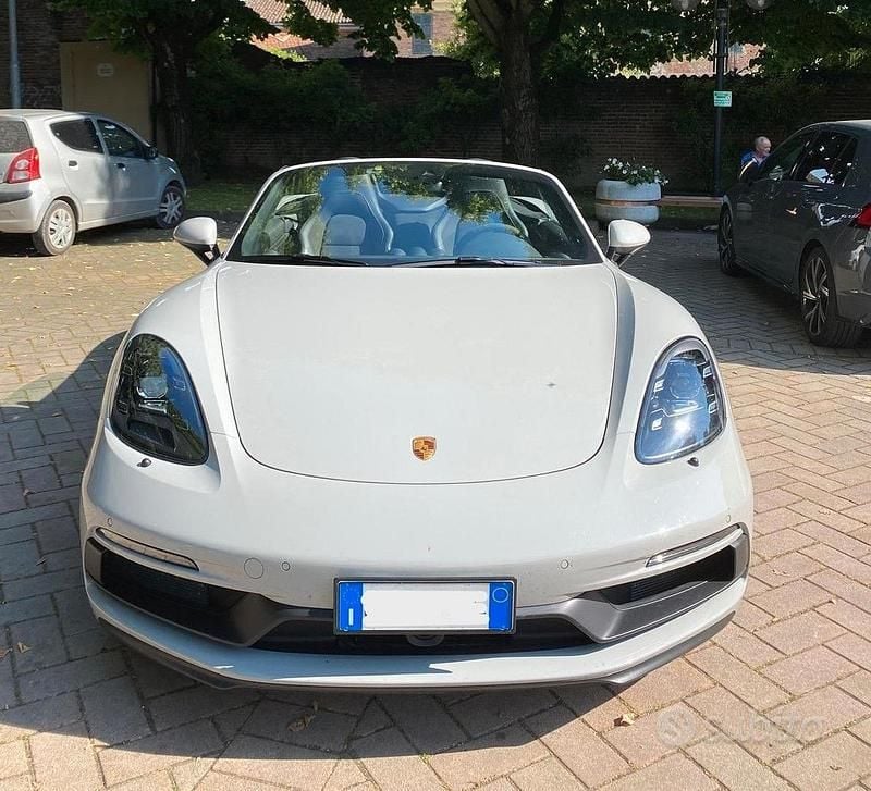 Usata Porsche 718 Boxster 400 CV (294 kW) 2022 Grigio Cabrio