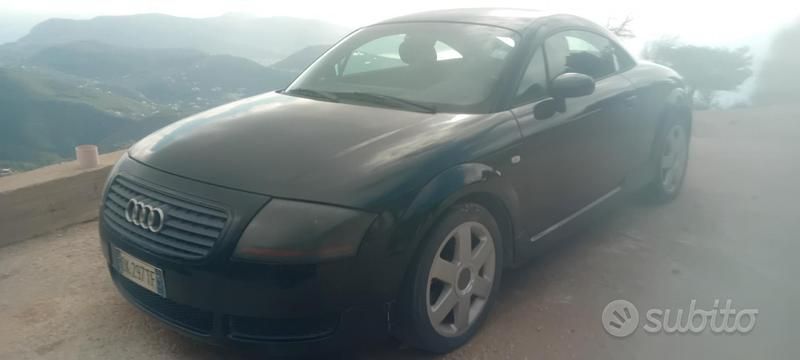 Usata Audi TT 180 CV (132 kW) 1999 Nero Coupé
