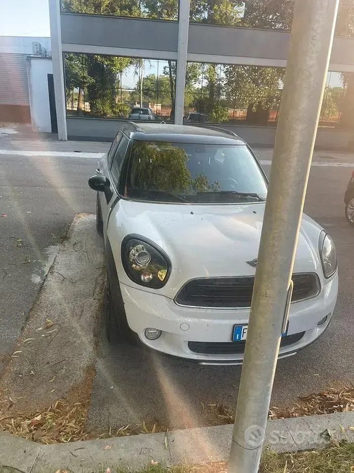 Usata Mini Countryman 111 CV (81 kW) 2016 Bianco SUV