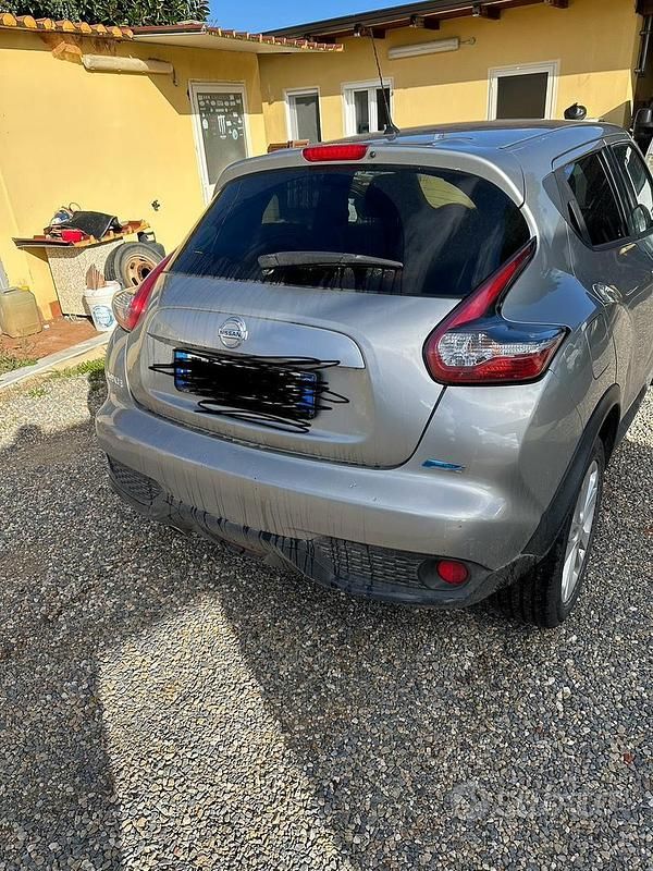 Usata Nissan Juke 110 CV (80 kW) 2015 Grigio SUV