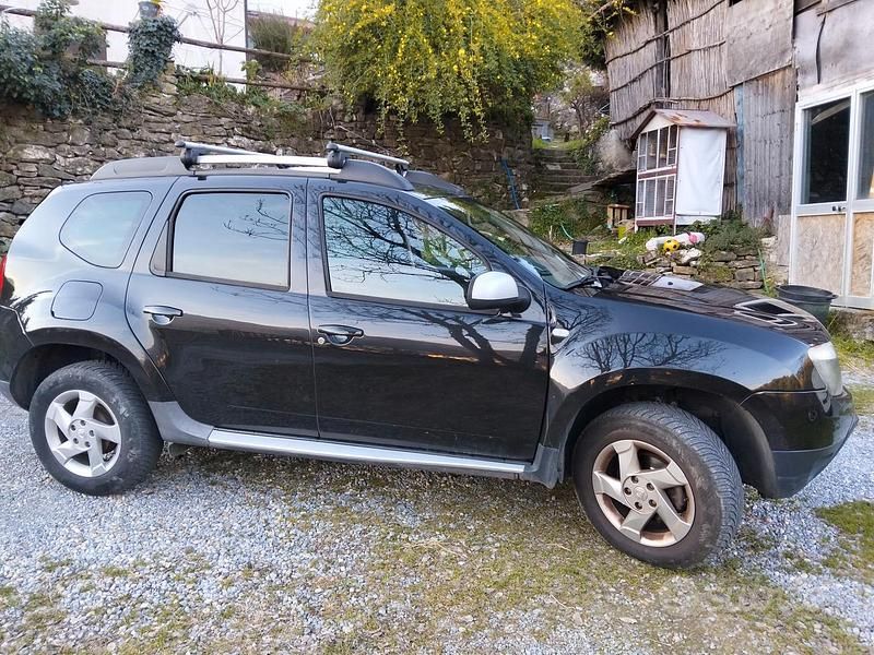 Usata Dacia Duster 110 CV (80 kW) 2011 Monovolume