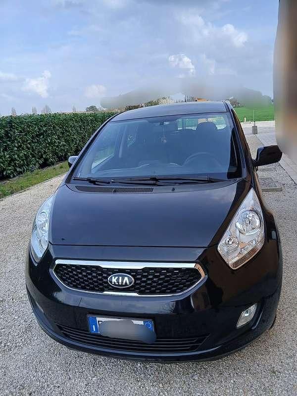 Usata Kia Venga Active 77 CV (56 kW) 2014 Utilitaria