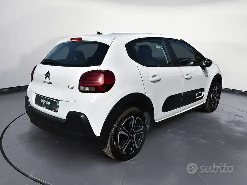 Usata Citroën C3 PureTech 83 CV (61 kW) 2024 Bianco Berlina