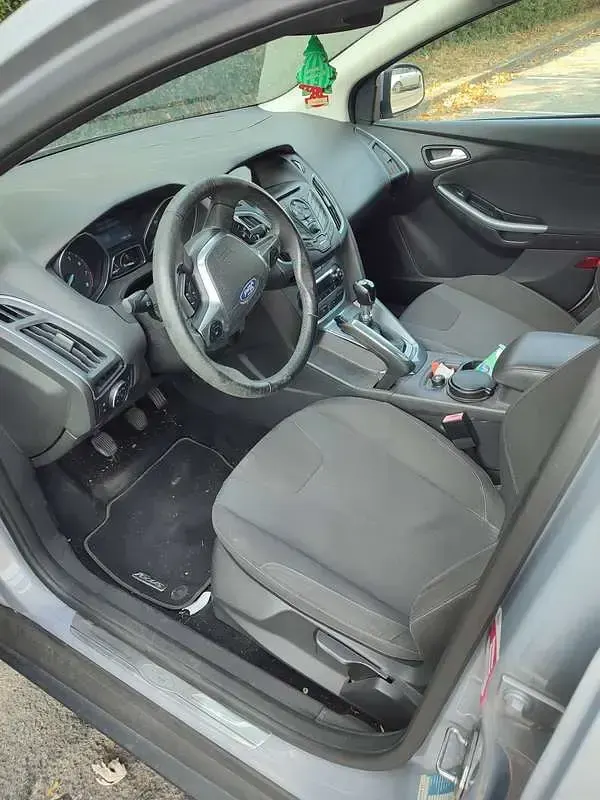 Usata Ford Focus S 150 CV (110 kW) 2011 Argento Berlina