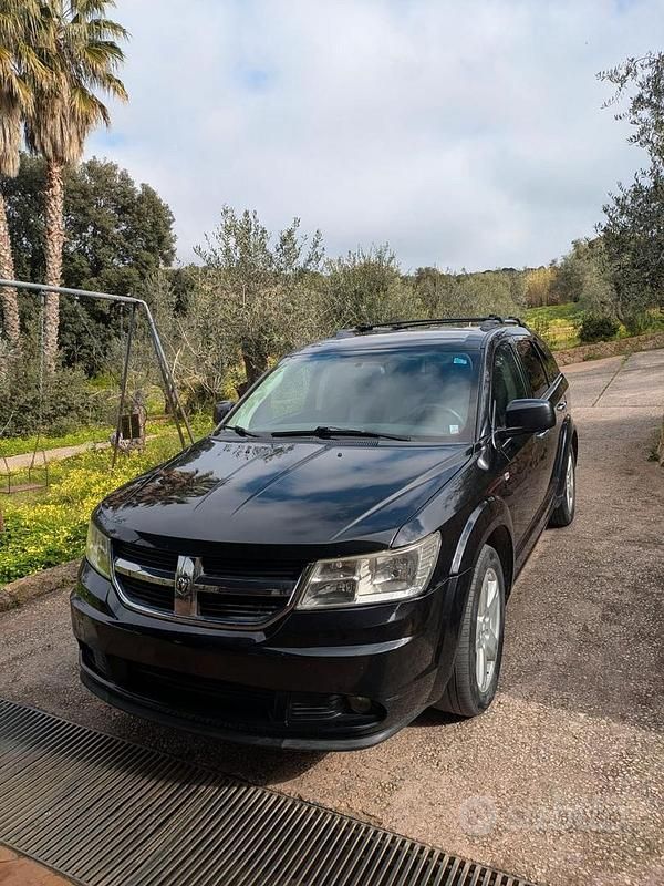 Usata Dodge Journey 140 CV (102 kW) 2009 Nero SUV