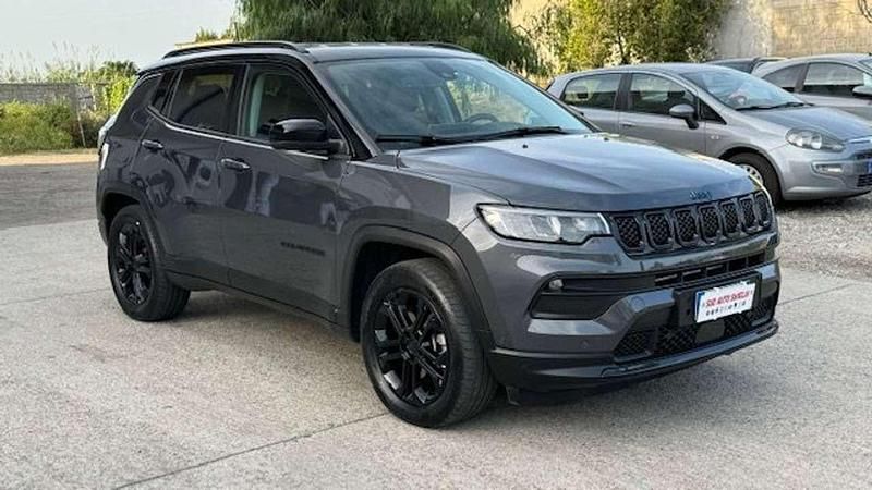 Usata Jeep Compass Night Eagle 131 CV (96 kW) 2022 Grigio SUV