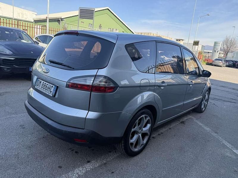 Usata Ford S-MAX S 140 CV (102 kW) 2008 Grigio Monovolume