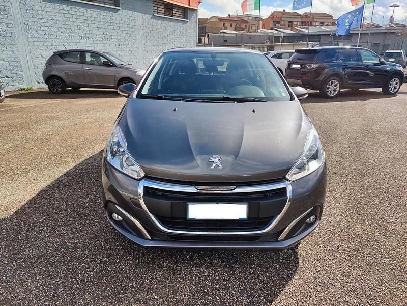 Usata Peugeot 208 Allure 82 CV (60 kW) 2018 Grigio Utilitaria