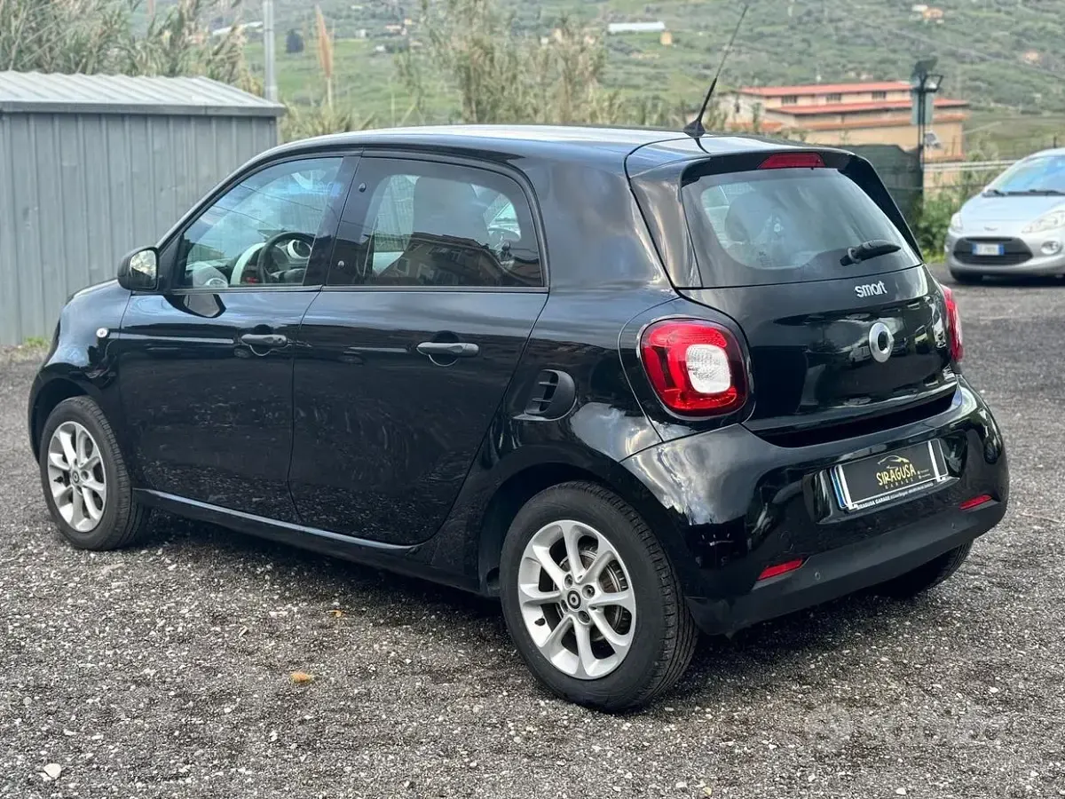 Usata Smart ForFour Proxy 71 CV (52 kW) 2016 Other Utilitaria
