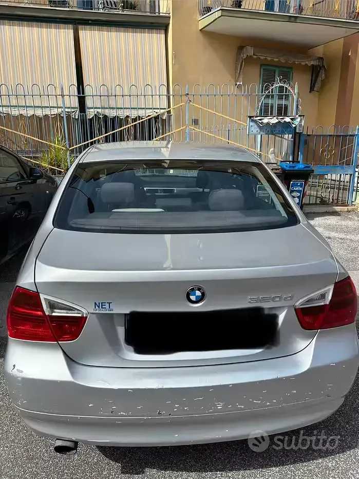 Usata BMW 320 129 CV (94 kW) 2009 Grigio Berlina