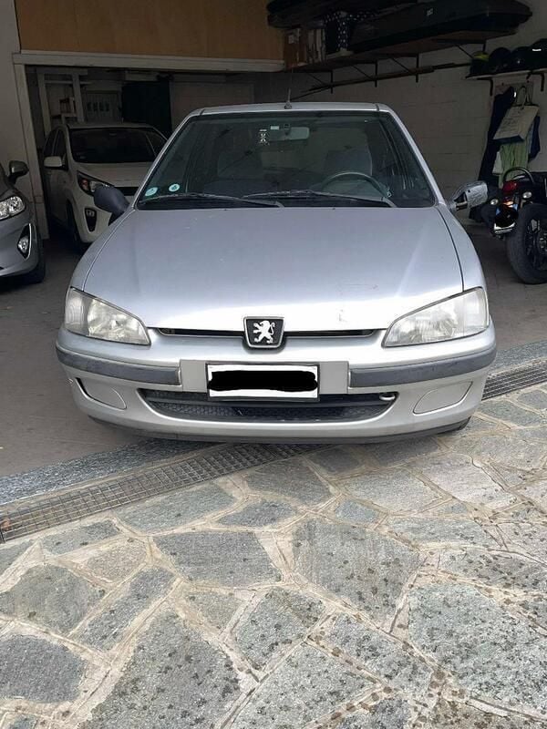 Usata Peugeot 106 50 CV (36 kW) 1998 Grigio Utilitaria