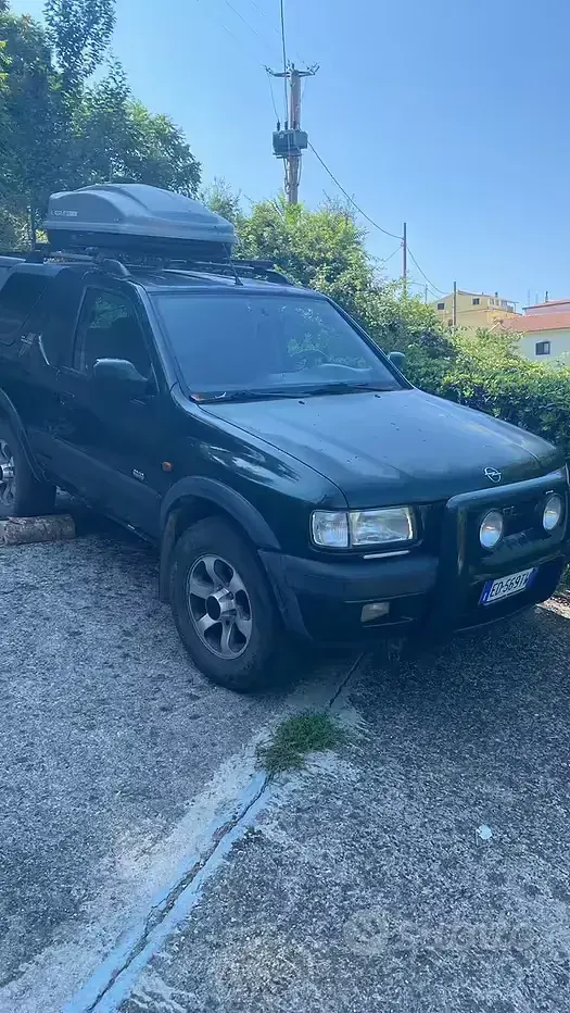 Usata Opel Frontera 115 CV (84 kW) 2000 Verde SUV
