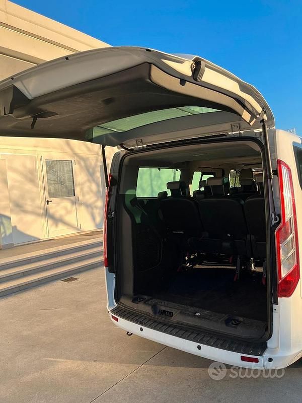 Usata Ford Tourneo 2014 Bianco Monovolume