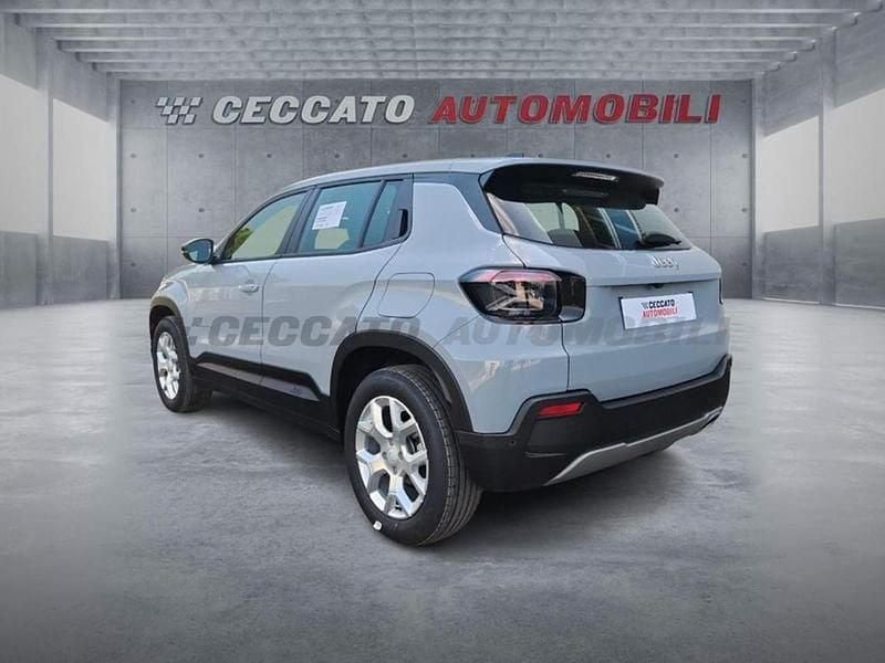 Nuova Jeep Avenger 101 CV (74 kW) 2026 Grigio SUV