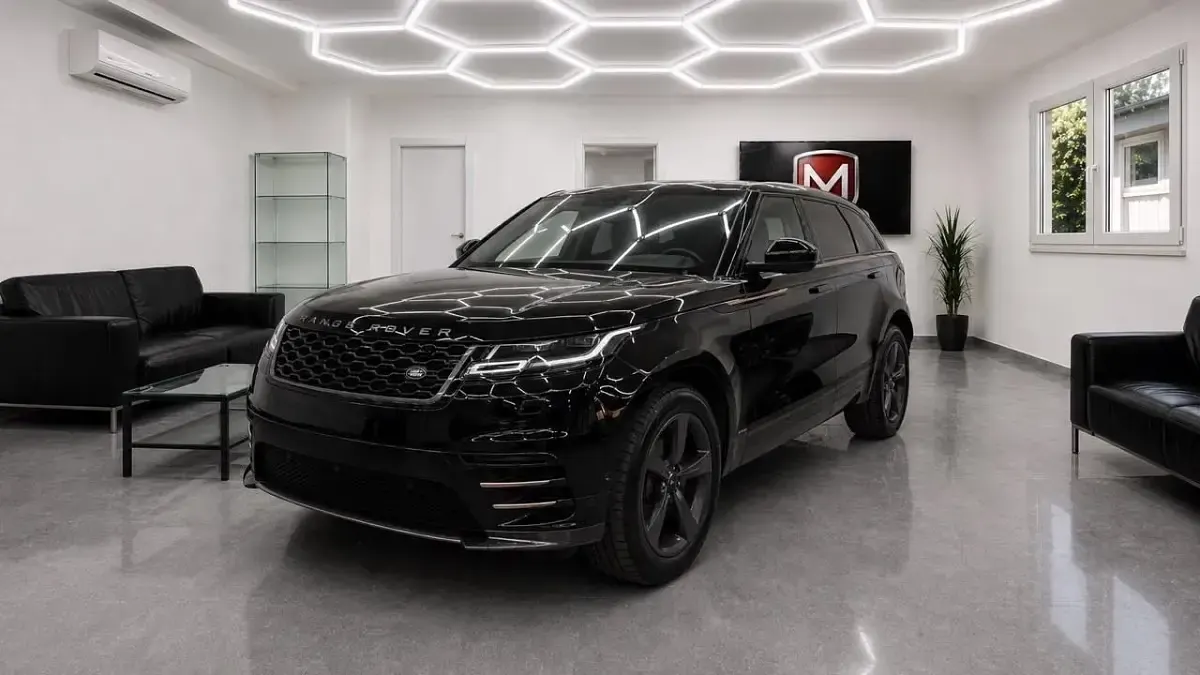 Usata Land Rover Range Rover Velar R-Dynamic 240 CV (176 kW) 2019 Nero SUV