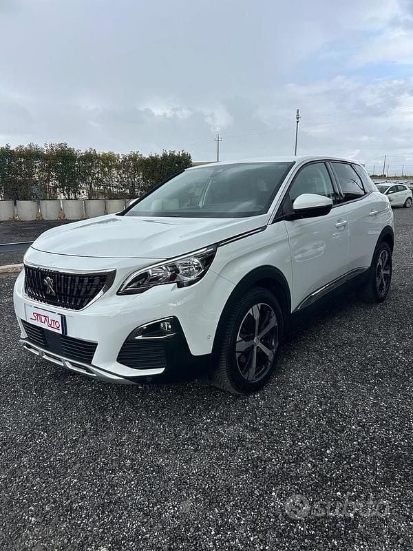 Usata Peugeot 3008 Allure 120 CV (88 kW) 2017 Bianco SUV