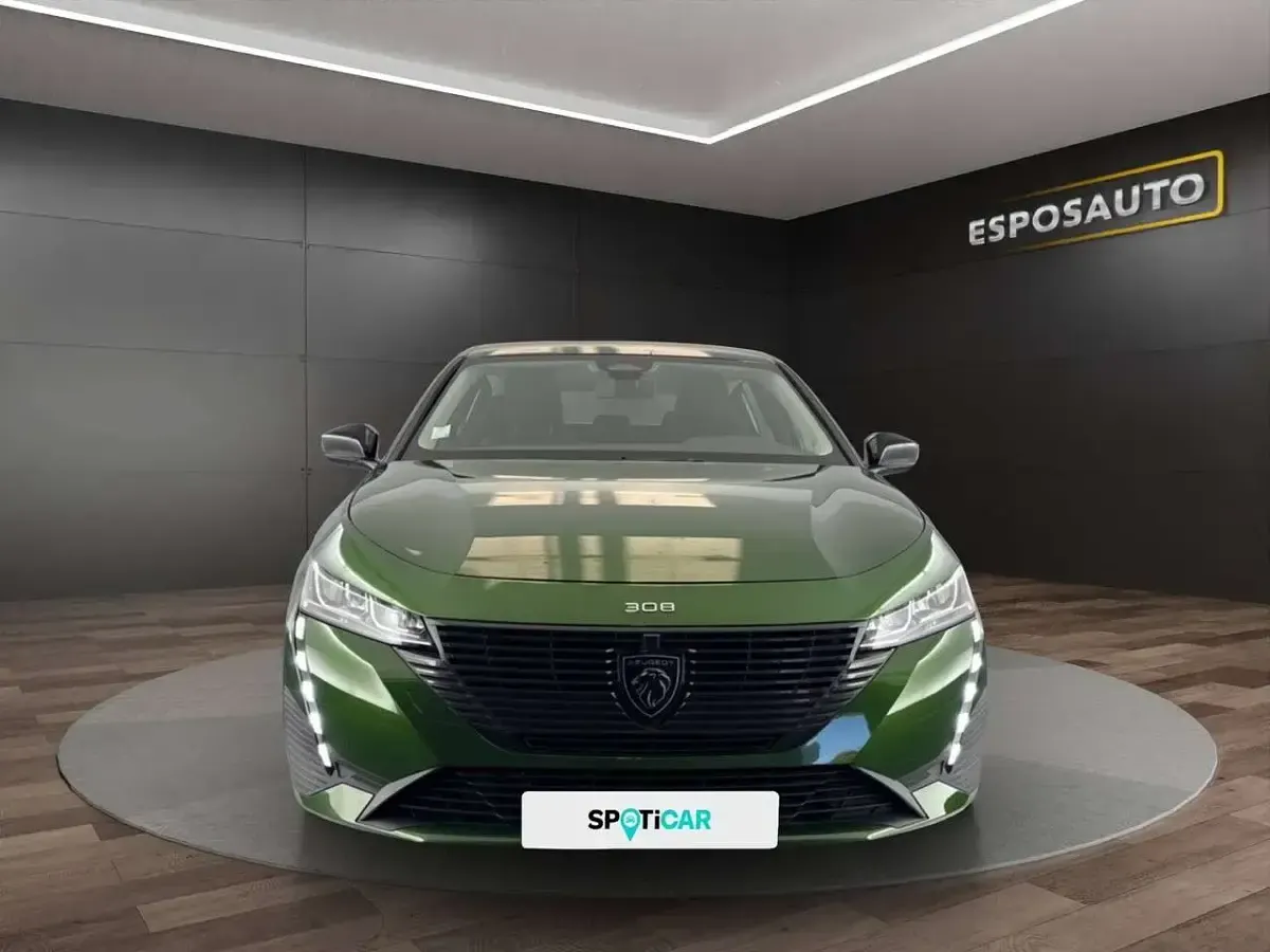 Usata Peugeot 308 Active 131 CV (96 kW) 2023 Verde olivine m0m1 Berlina