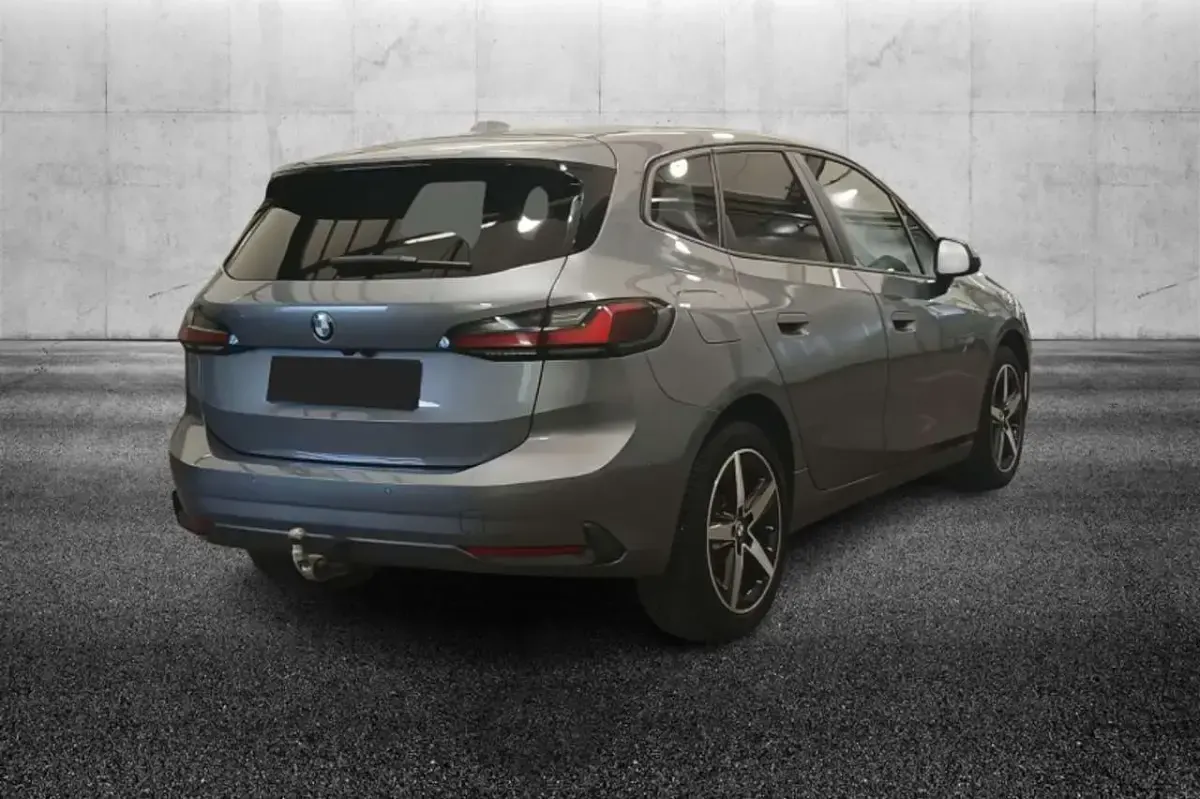 Usata BMW 223 Active Tourer 218 CV (160 kW) 2023 Grigio Monovolume