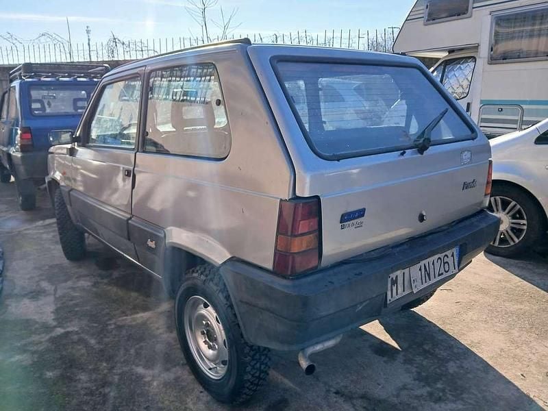 Usata Fiat Panda 4x4 48 CV (35 kW) 1989 Utilitaria