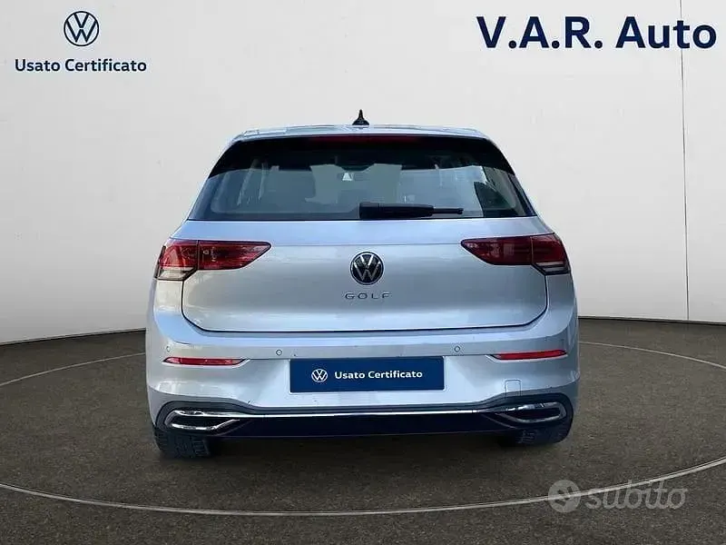 Usata VW Golf VIII Style 149 CV (109 kW) 2020 Berlina