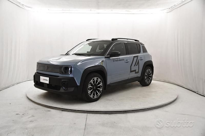 Usata Renault R4 Iconic 110 kW (150 CV) 2025 Grigio SUV