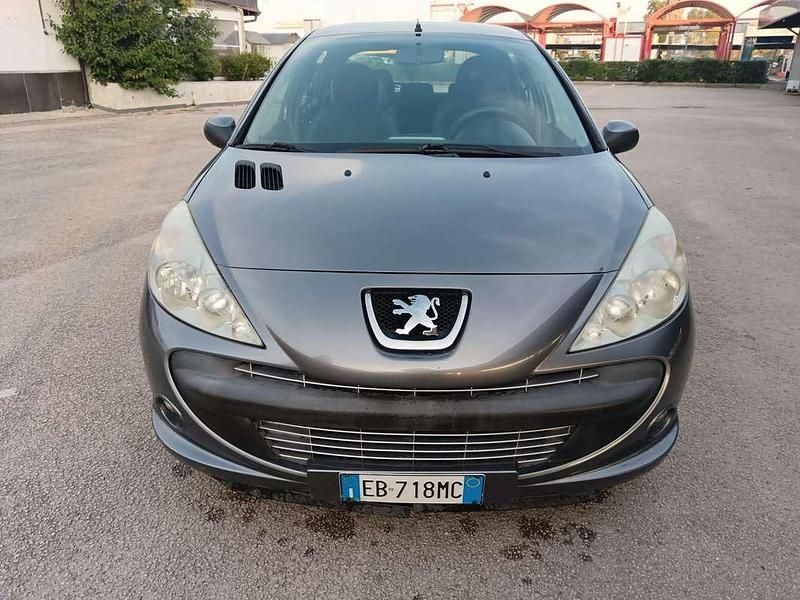 Usata Peugeot 206+ 68 CV (50 kW) 2010 Grigio Utilitaria