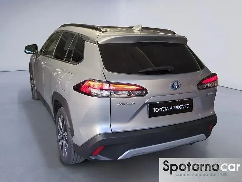 Usata Toyota Corolla Cross Lounge 197 CV (144 kW) 2023 Other SUV