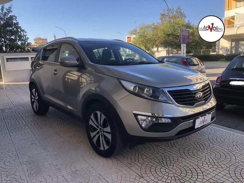 Marrone Usata 2013 Kia Sportage Plus SUV | 13.490 € (Molto cara) - Immagine 1/4