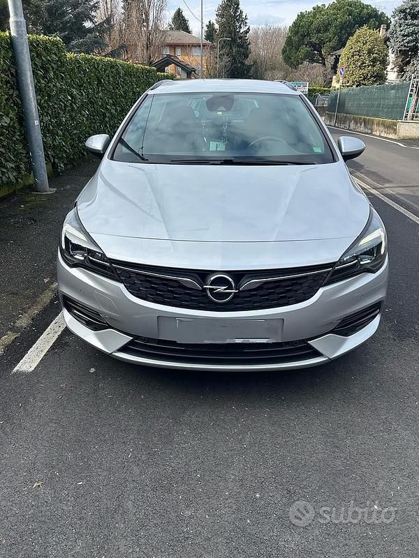 Usata Opel Astra GS Line 122 CV (89 kW) 2020 Grigio Station wagon