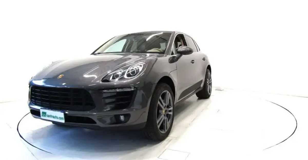 Usata Porsche Macan 250 CV (183 kW) 2014 Grigio SUV