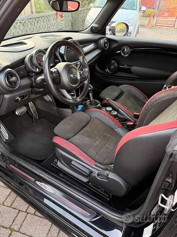 Usata Mini Cooper S Cabriolet 211 CV (155 kW) 2016 Nero Cabrio