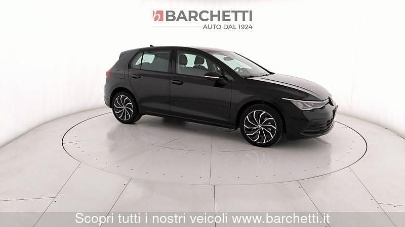 Usata VW Golf VIII Life 110 CV (80 kW) 2024 Nero Utilitaria