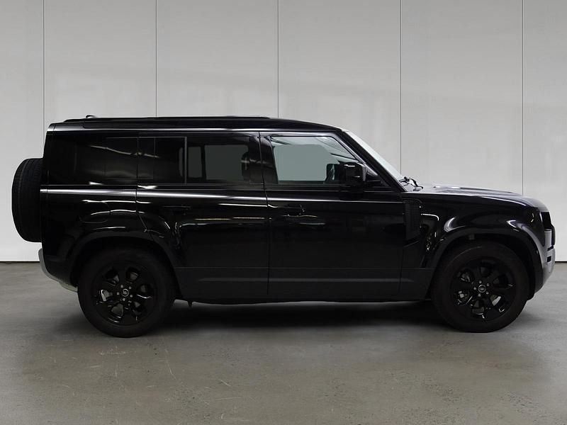 Uusi Land Rover Defender S 200 HP (147 kW) 2025 Musta Katumaasturi