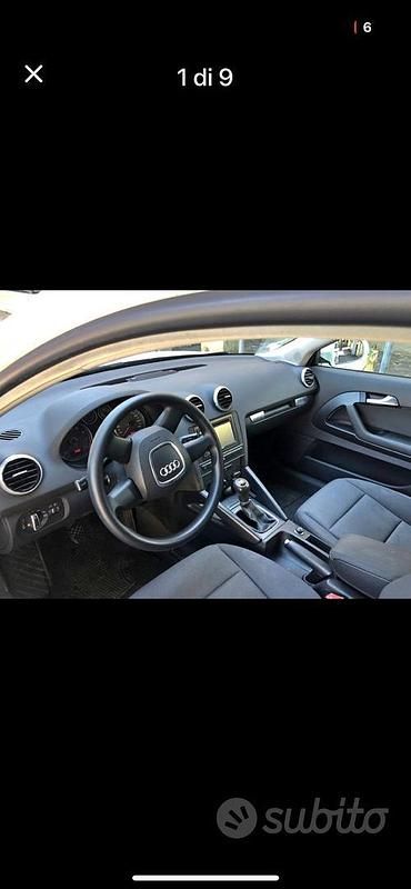 Bianco Usata 2010 Audi A3 Tre volumi | 5500 € - Immagine 1/4