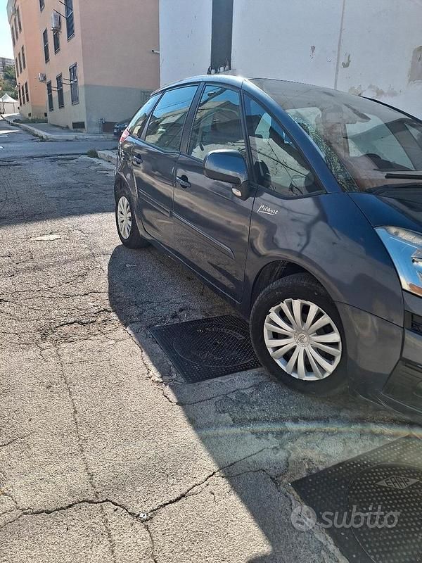Usata Citroën C4 Picasso 110 CV (80 kW) 2009 Blu Monovolume